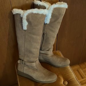 Lands’ End lined Suede boots - tan